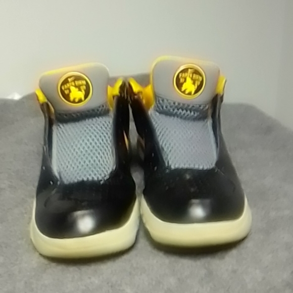 Kobe 4 main image 6